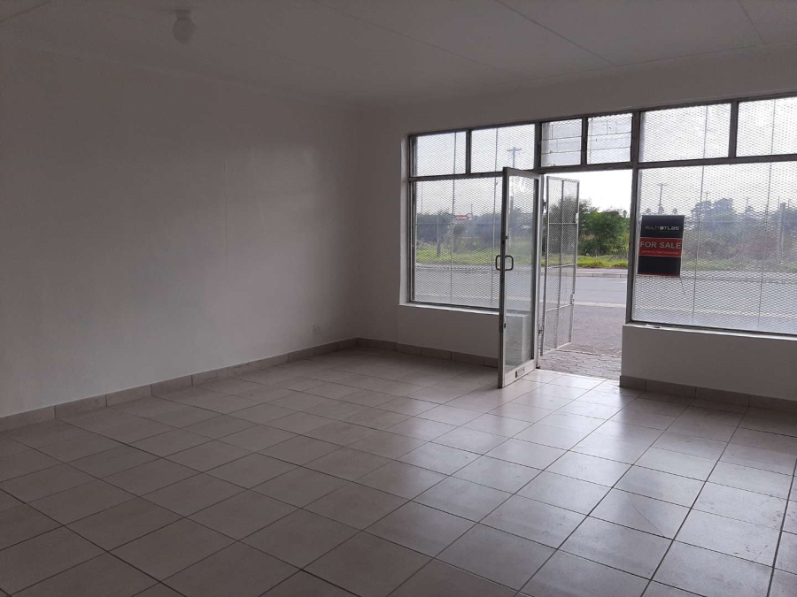 To Let commercial Property for Rent in Eersterivier Western Cape